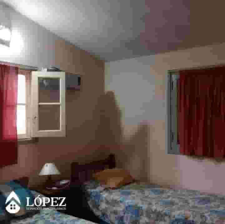 Vendo casa en La Granja - Imagen 3