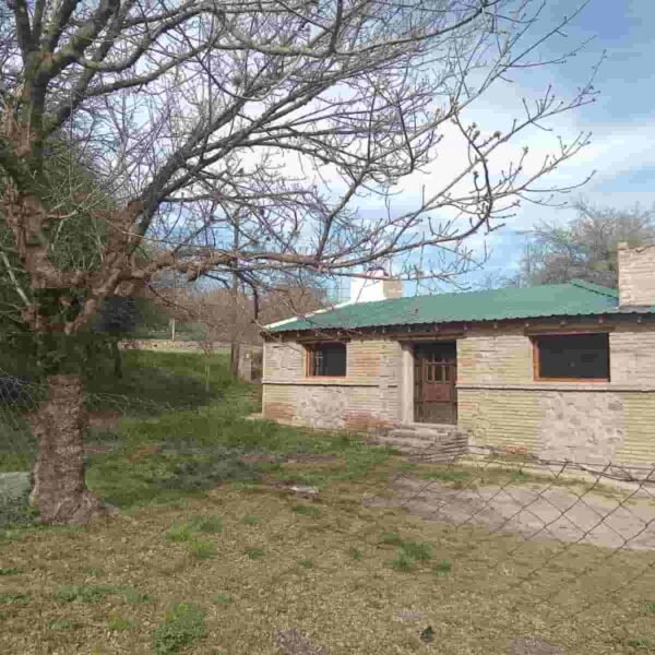 VENDO CASA - APTA CREDITO HIPOTECARIO | calle Las Moras
